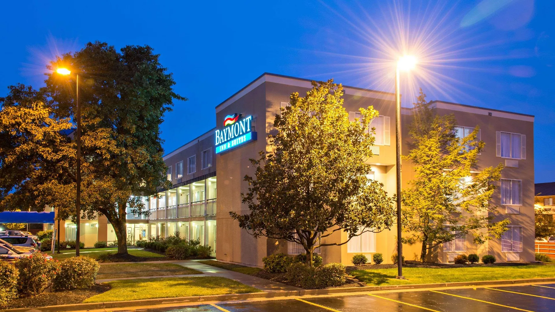 Baymont By Wyndham Louisville East