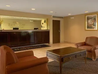 Baymont By Wyndham Louisville East